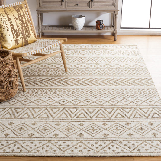 Safavieh  Metro 353 Ivory/Sage Bohemian 5Ft x 8Ft Medium Rectangle Rug